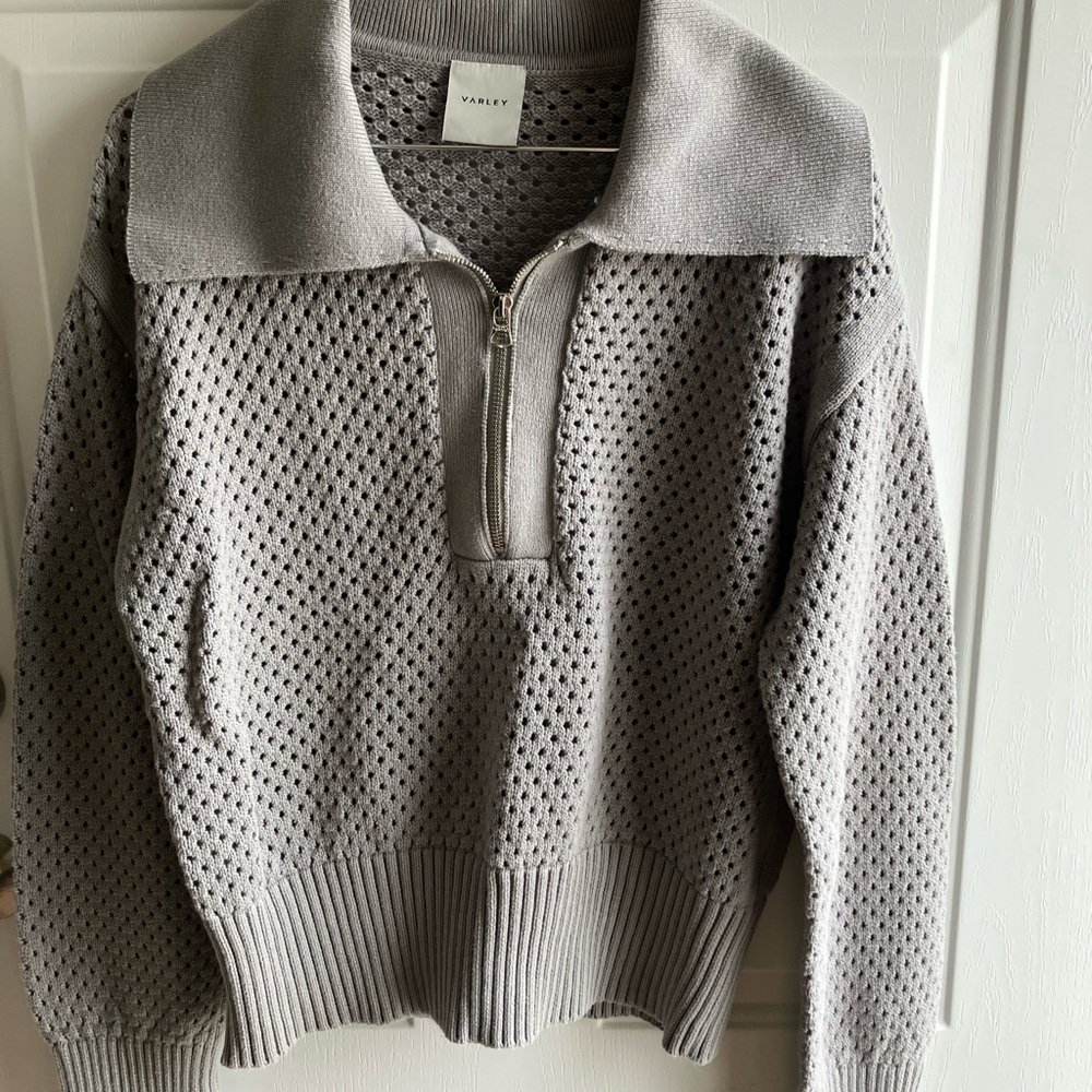 Varley Light Gray Knit Pullover